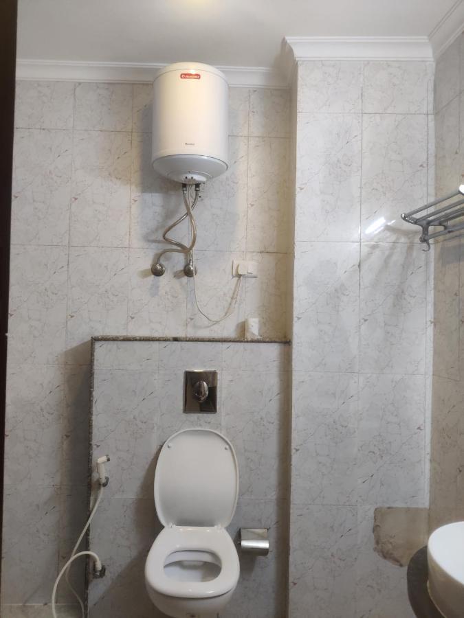 Almati - Near Delhi Airport 3* New Delhi